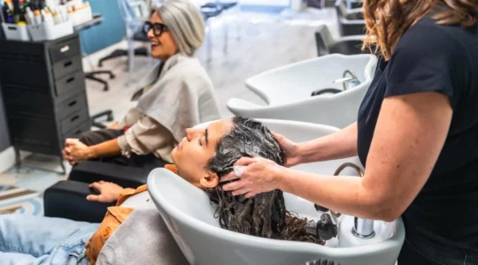 bac de lavage pour cheveux